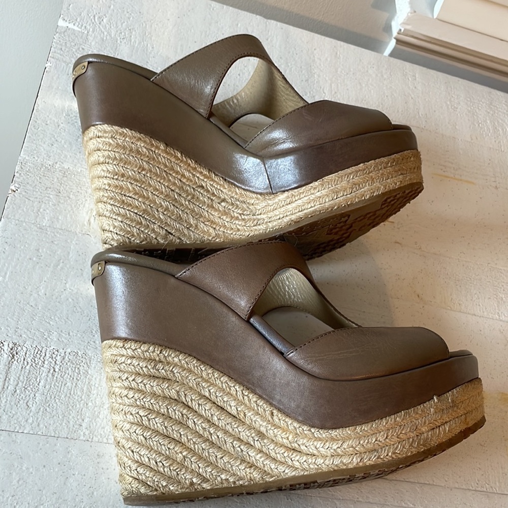 Jimmy Choo Vachette Leather Pebble Wedge Sandals Size 38 - Picture 3 of 15
